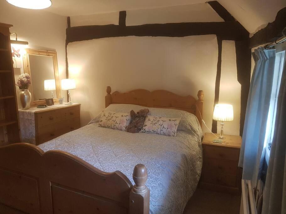 Delightful 3Bed Thatched Cottage Stockbridge  Exterior photo